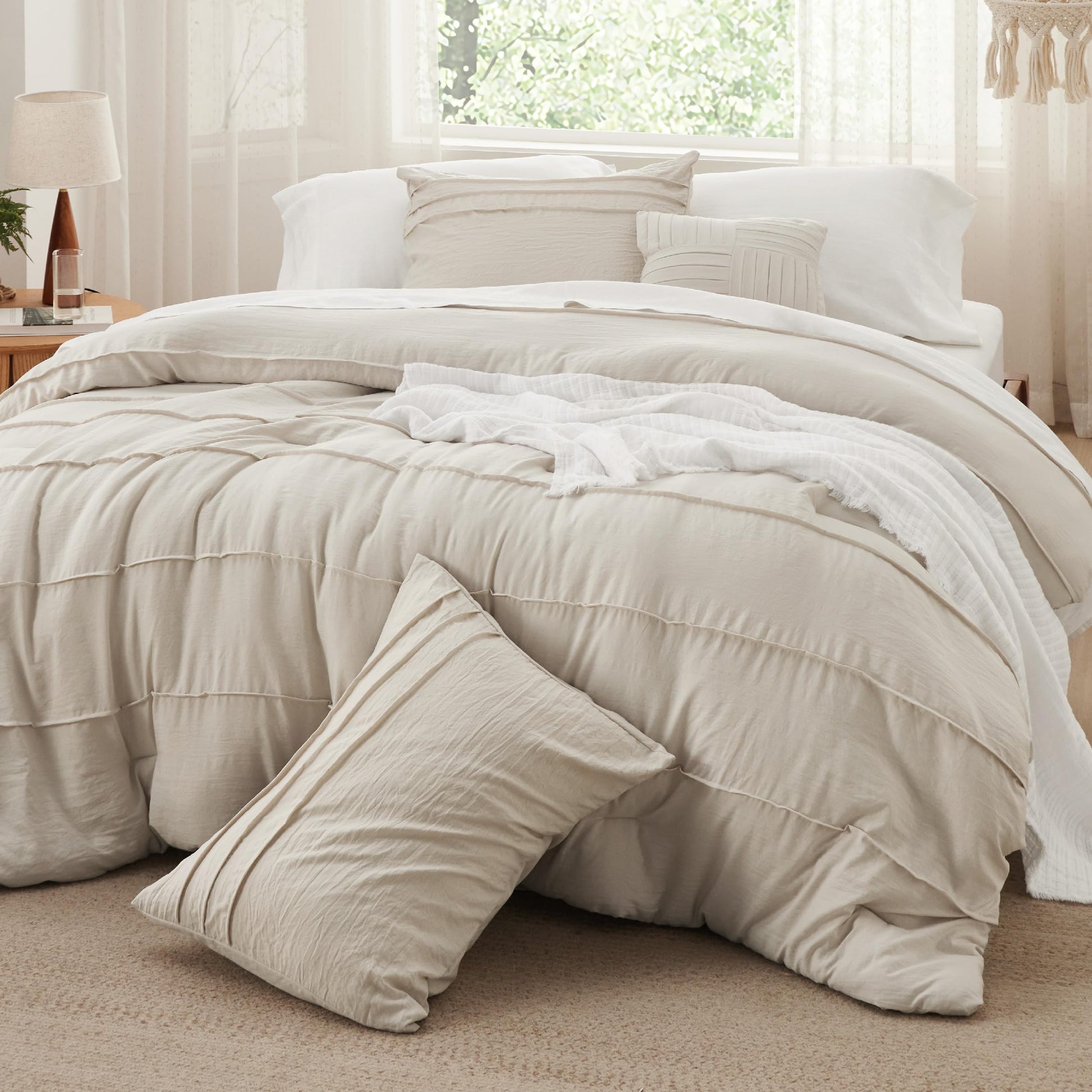Bedsure Queen Comforter Set - 4 Pieces Pinch Pleat Bed Set Beige Boho Bedding for All Season 1 Soft Comforter 2